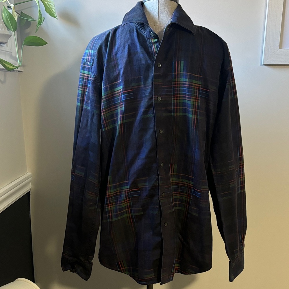 ROBERT GRAHAM button down shirt
